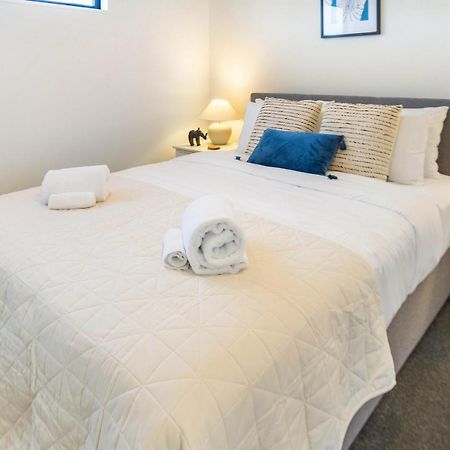 Cozy 3 Bedroom Near Hagley Park W/Garage Christchurch Eksteriør bilde