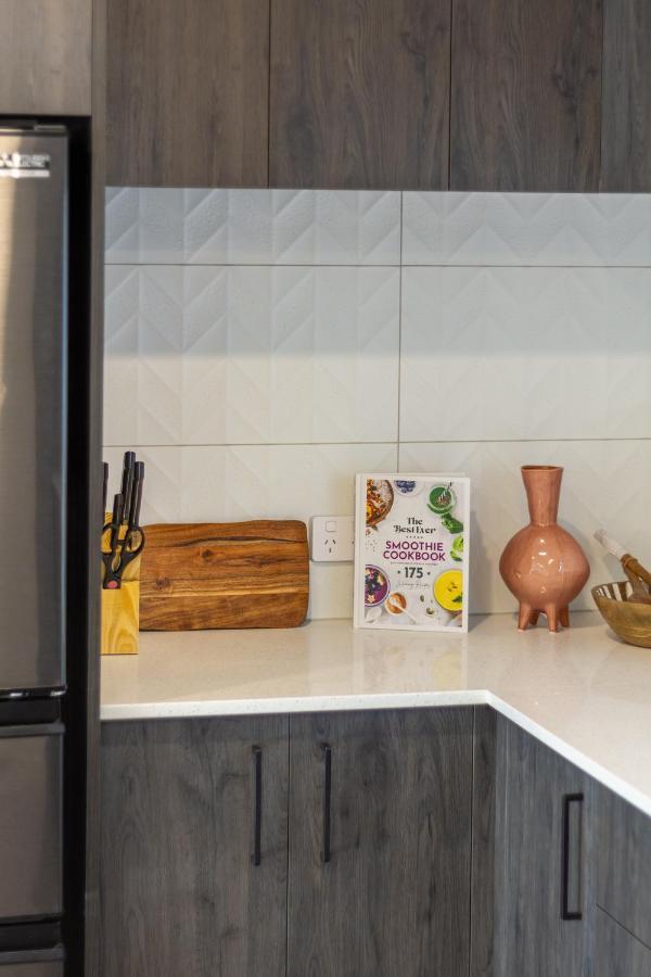 Cozy 3 Bedroom Near Hagley Park W/Garage Christchurch Eksteriør bilde
