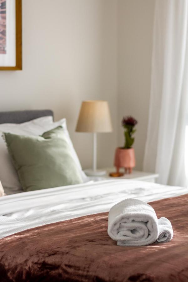 Cozy 3 Bedroom Near Hagley Park W/Garage Christchurch Eksteriør bilde