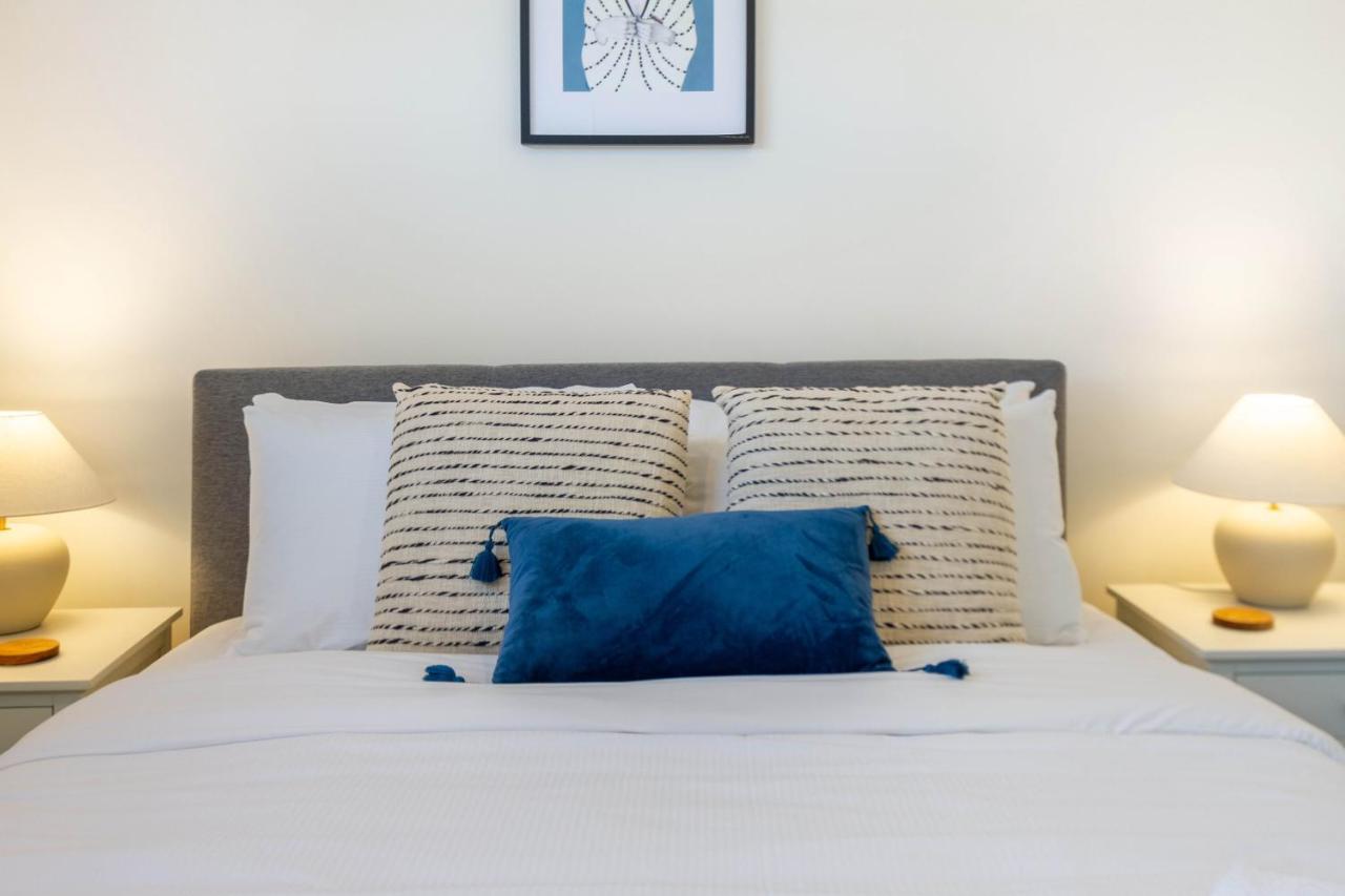 Cozy 3 Bedroom Near Hagley Park W/Garage Christchurch Eksteriør bilde